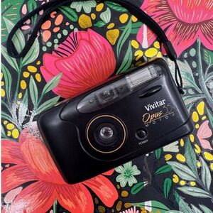Vivitar Opus 35 Motor 35mm Film Camera Point and Shoot Black Vintage Flash